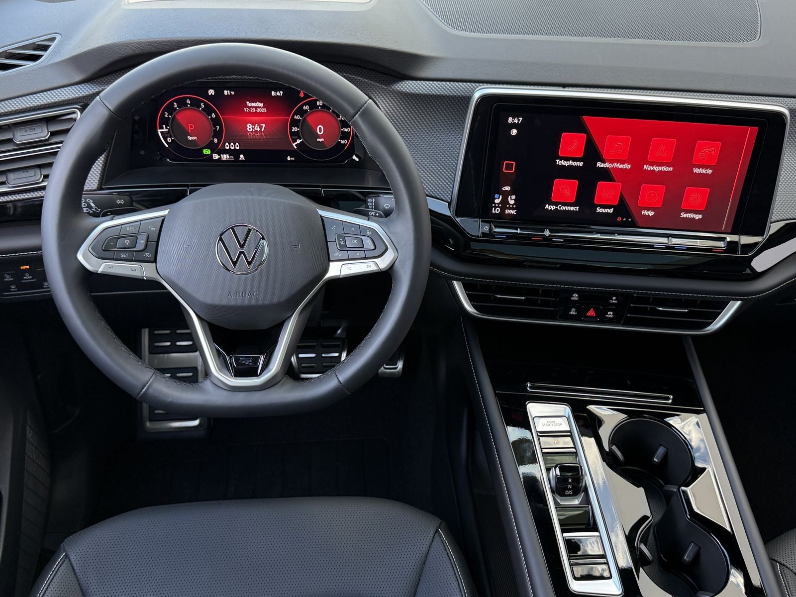 2026 Volkswagen Atlas Cross Sport 2.0T SEL R-Line Black