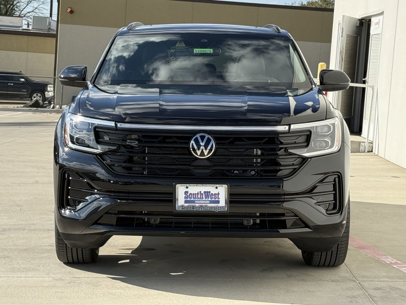 2026 Volkswagen Atlas Cross Sport 2.0T SEL R-Line Black