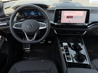 2026 Volkswagen Atlas Cross Sport 2.0T SEL R-Line Black