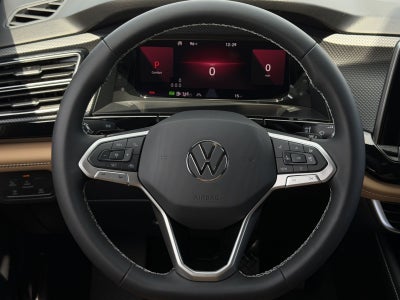 2026 Volkswagen Atlas Cross Sport 2.0T SEL