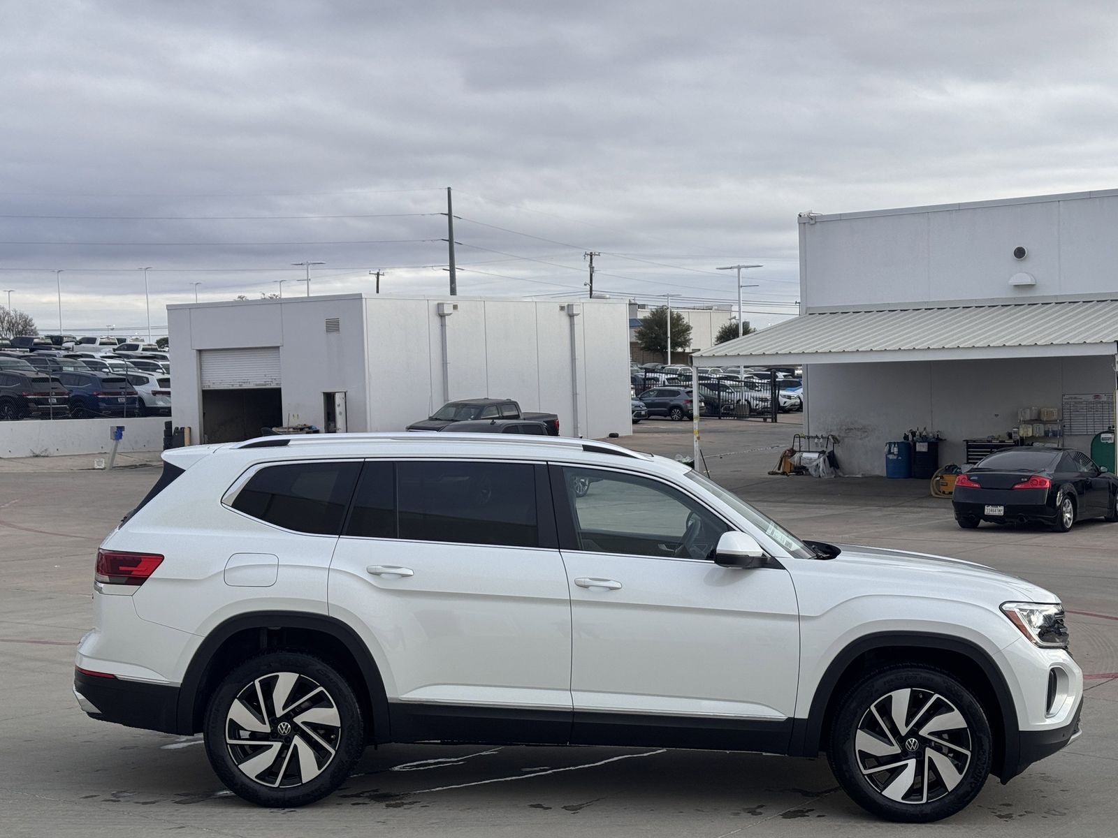 2026 Volkswagen Atlas 2.0T SEL