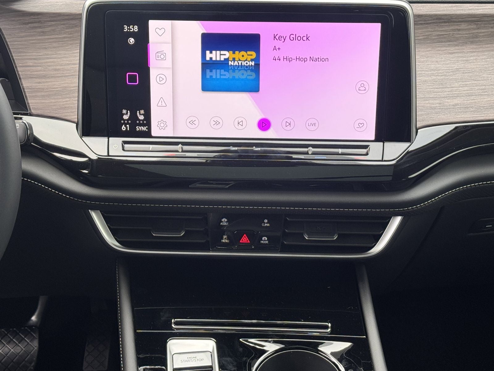 2026 Volkswagen Atlas 2.0T SEL