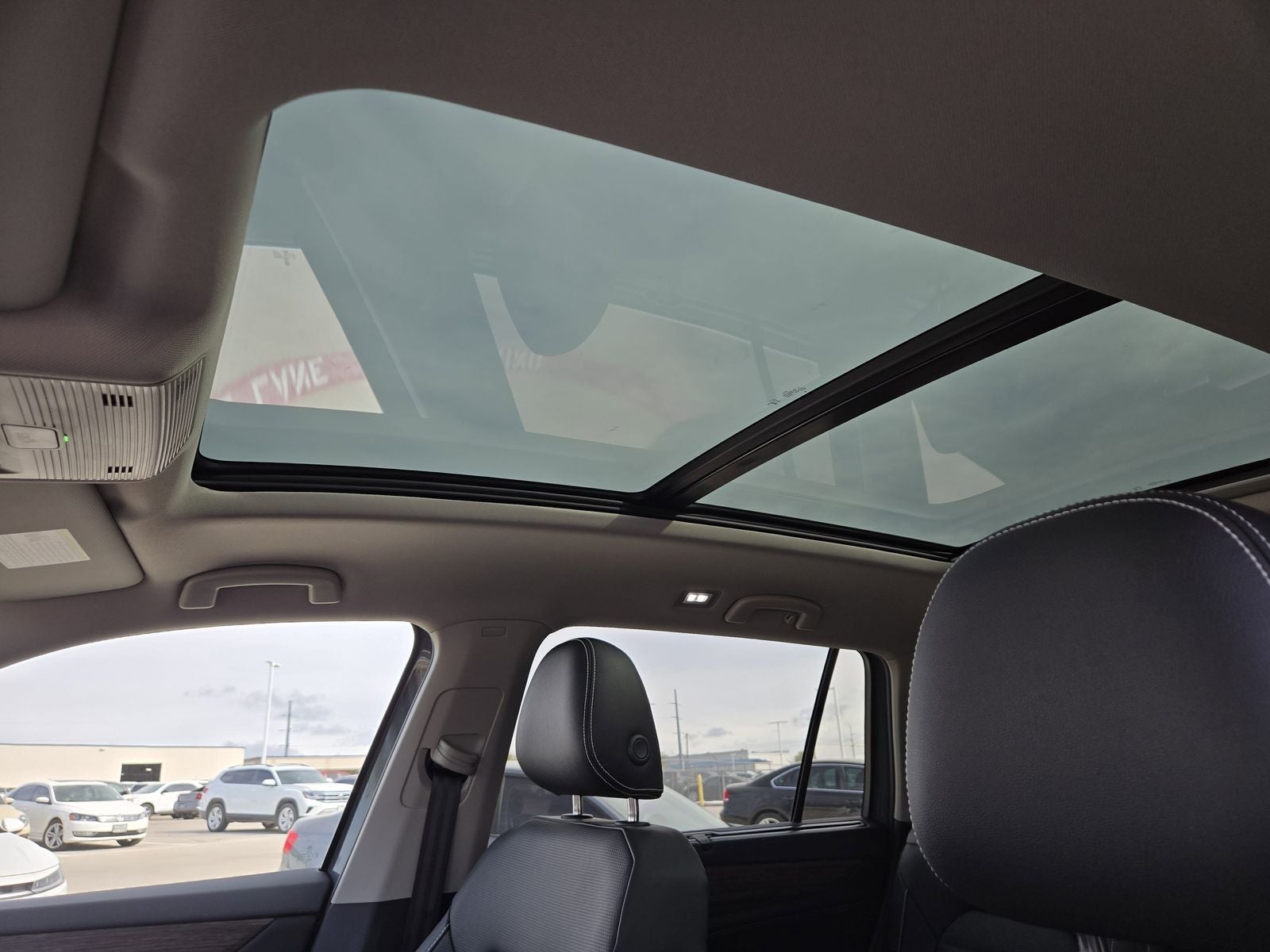 2025 Volkswagen Atlas 2.0T SEL