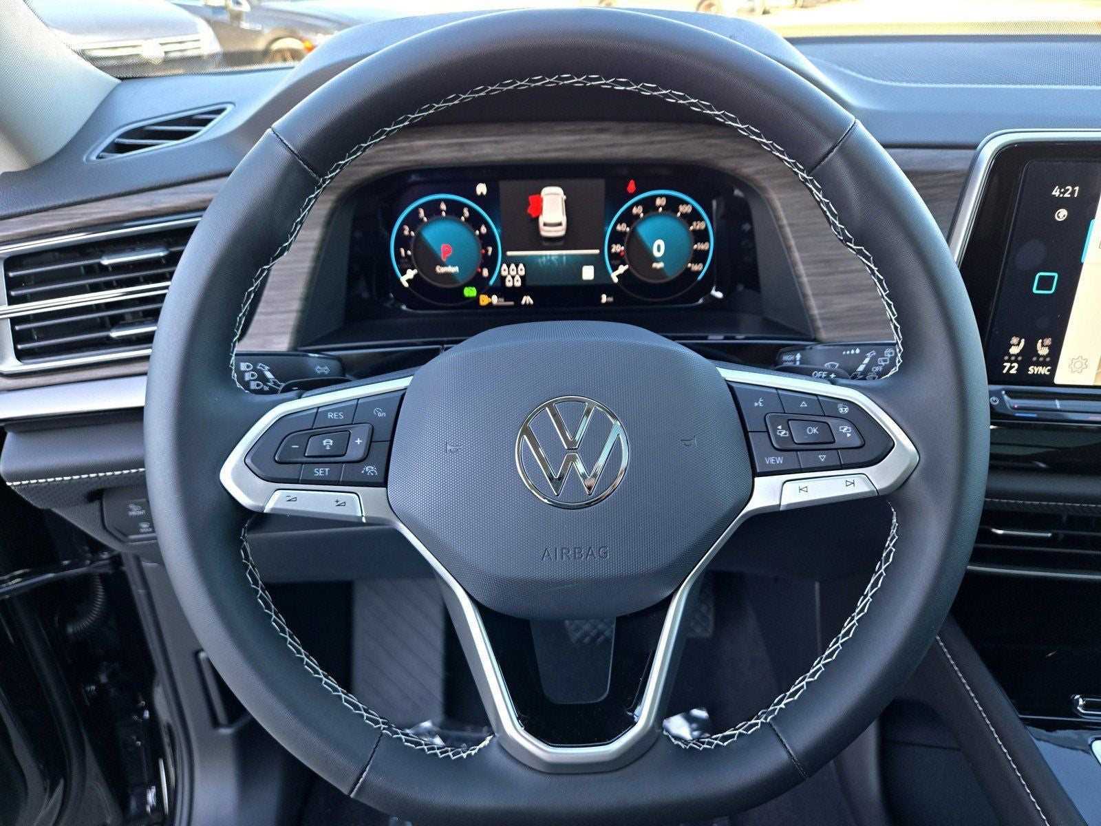 2025 Volkswagen Atlas 2.0T SEL