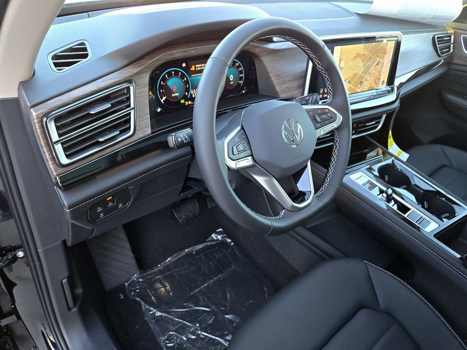 2025 Volkswagen Atlas 2.0T SEL