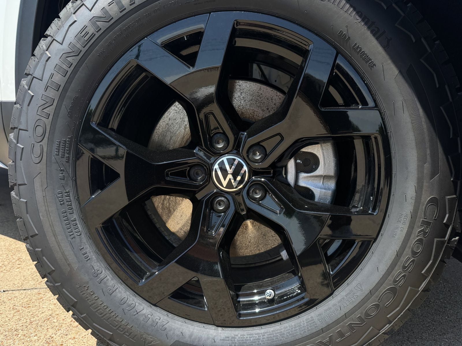 2026 Volkswagen Atlas 2.0T Peak Edition