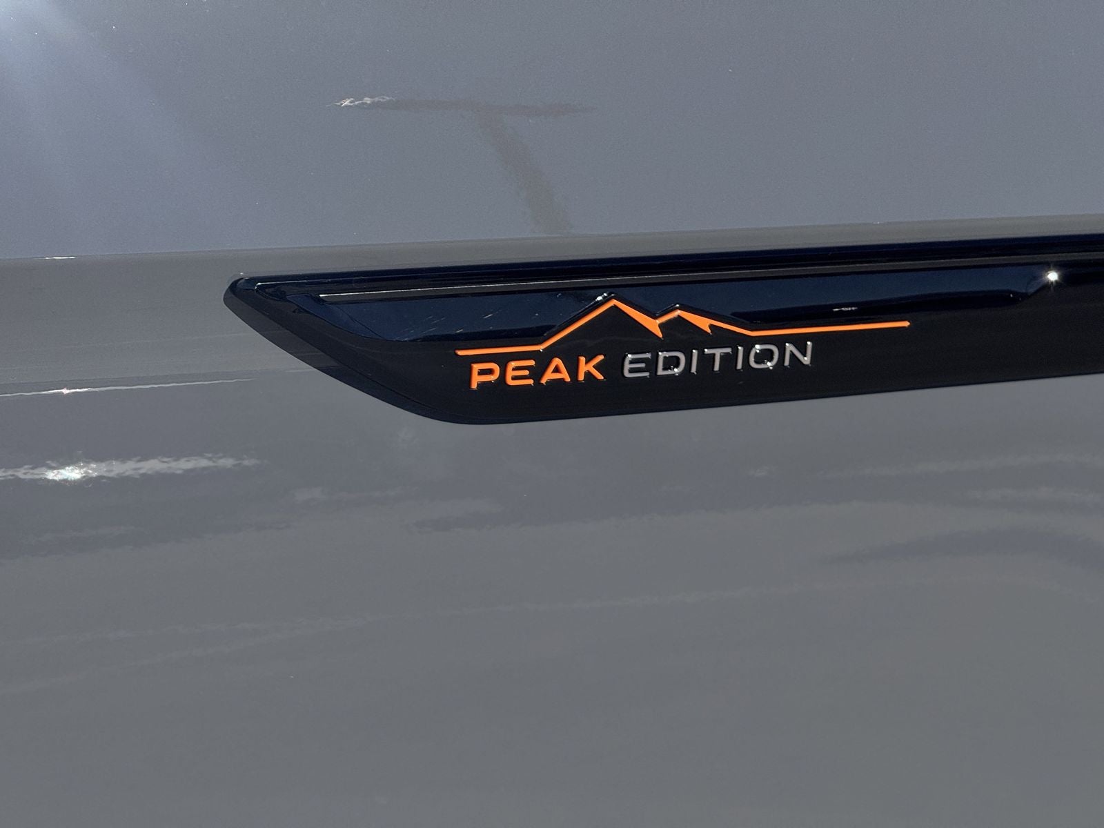 2026 Volkswagen Atlas 2.0T Peak Edition