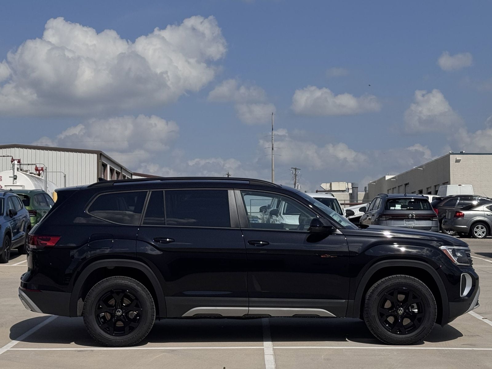 2026 Volkswagen Atlas 2.0T Peak Edition