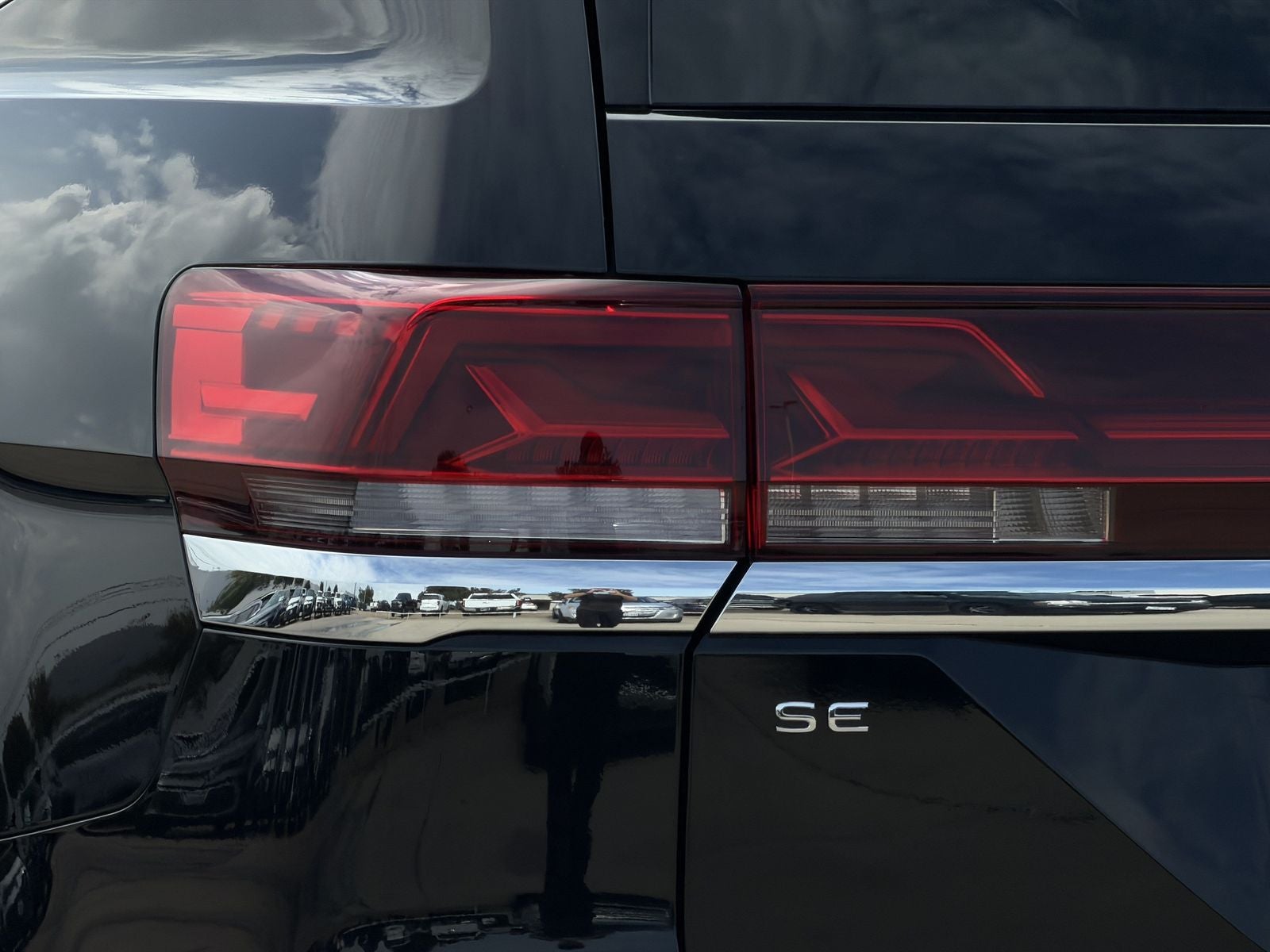 2026 Volkswagen Atlas 2.0T SE