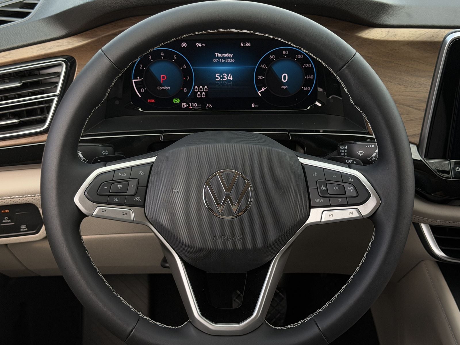 2026 Volkswagen Atlas 2.0T SE
