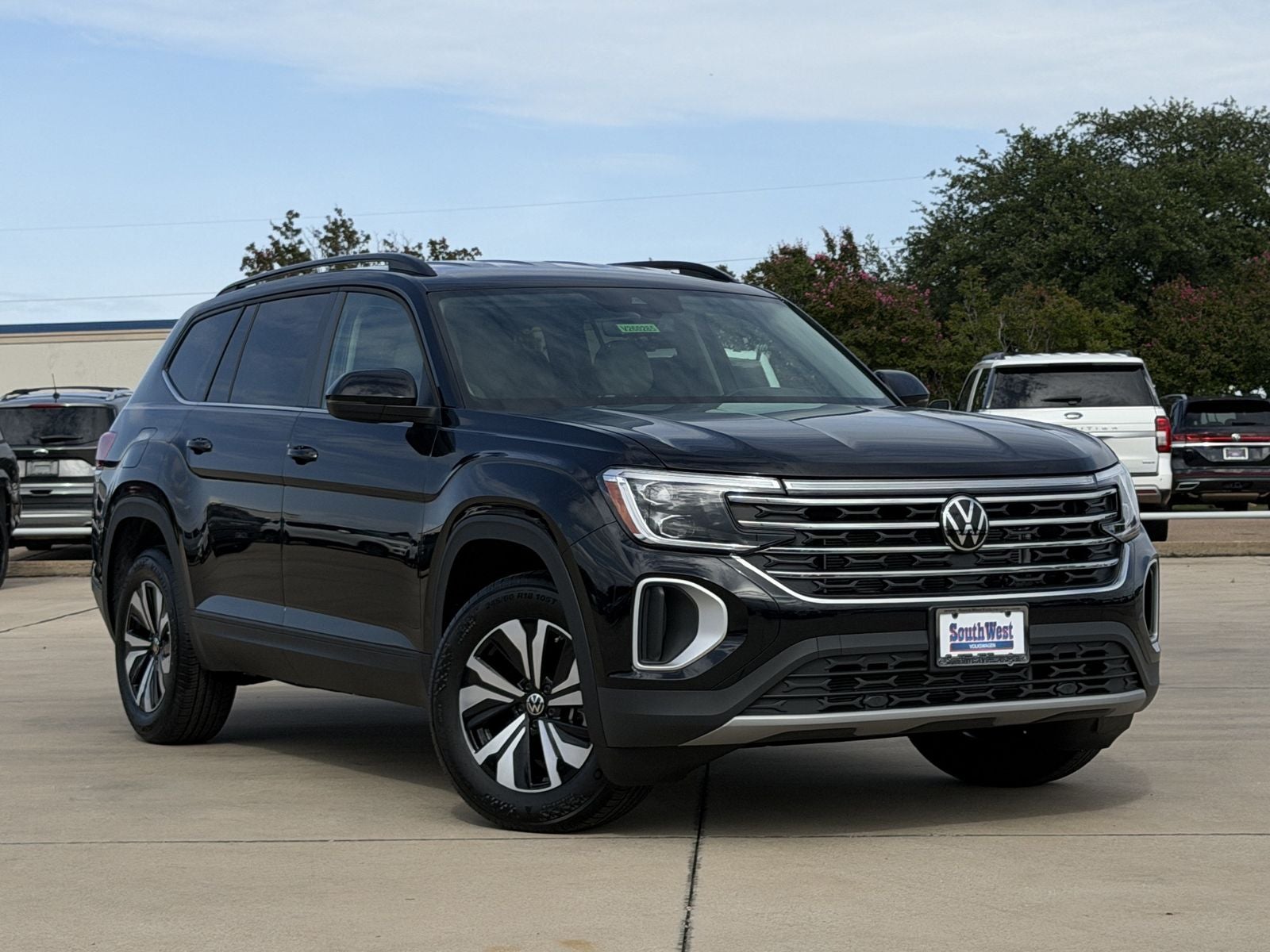 2026 Volkswagen Atlas 2.0T SE