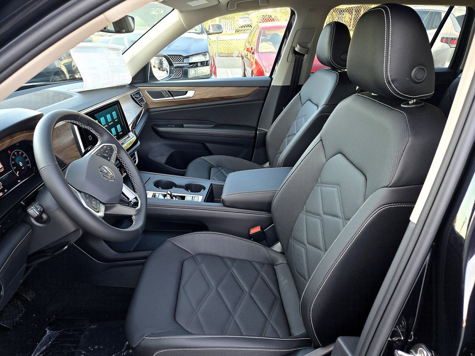 2026 Volkswagen Atlas 2.0T SE