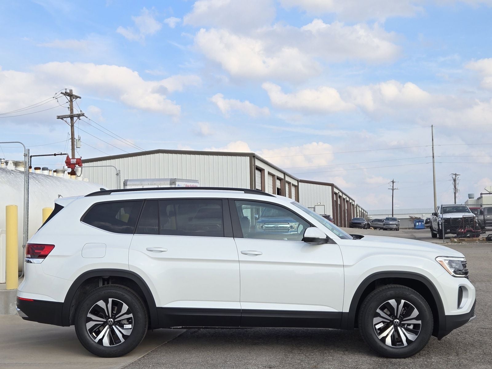 2026 Volkswagen Atlas 2.0T SE
