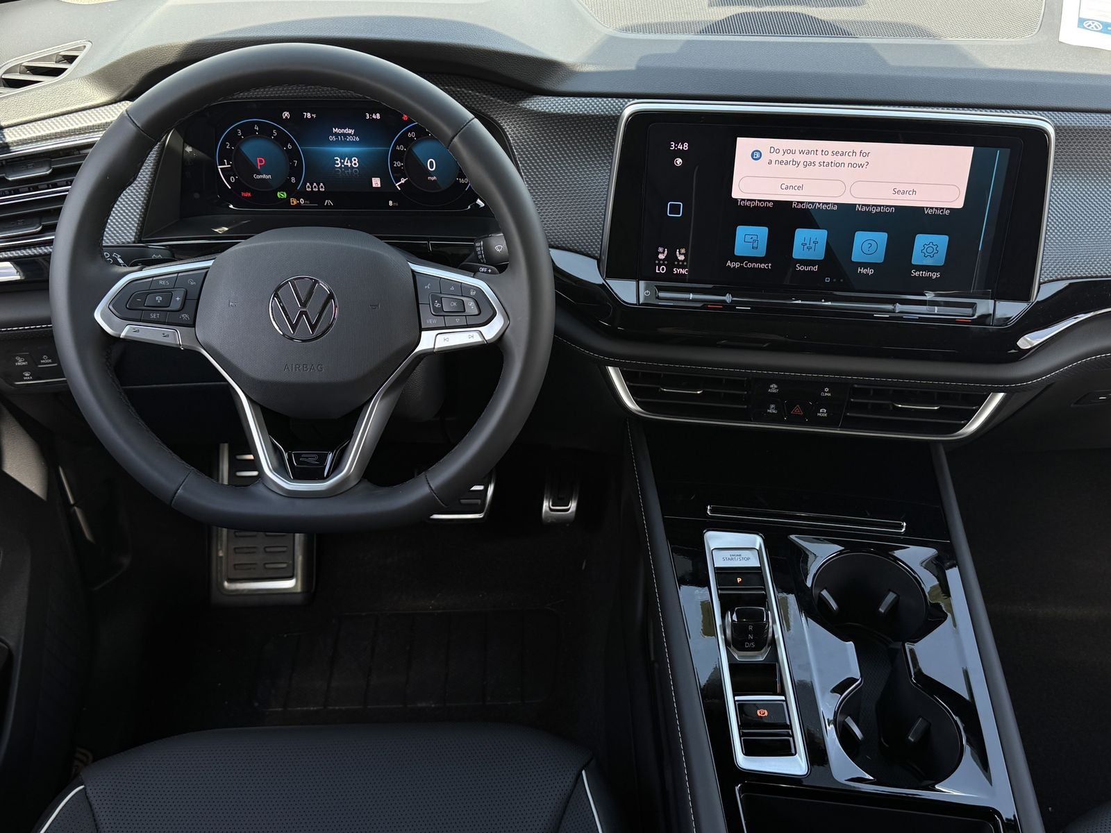 2026 Volkswagen Atlas Cross Sport 2.0T SEL Premium R-Line