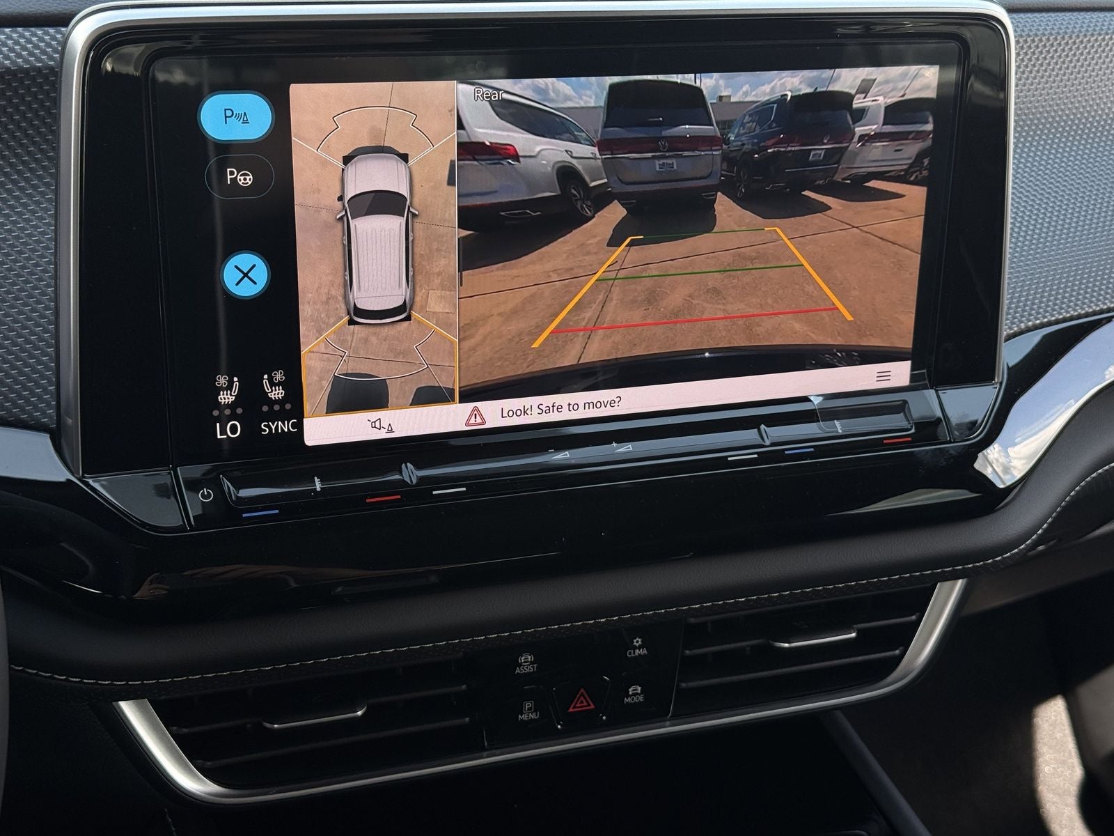 2026 Volkswagen Atlas Cross Sport 2.0T SEL Premium R-Line