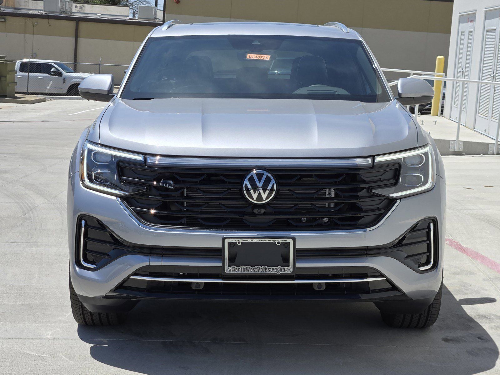 2024 Volkswagen Atlas Cross Sport 2.0T SEL Premium R-Line