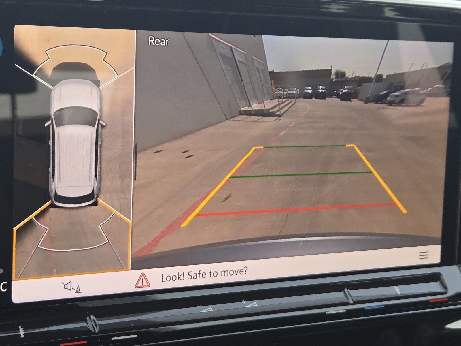 2024 Volkswagen Atlas Cross Sport 2.0T SEL Premium R-Line