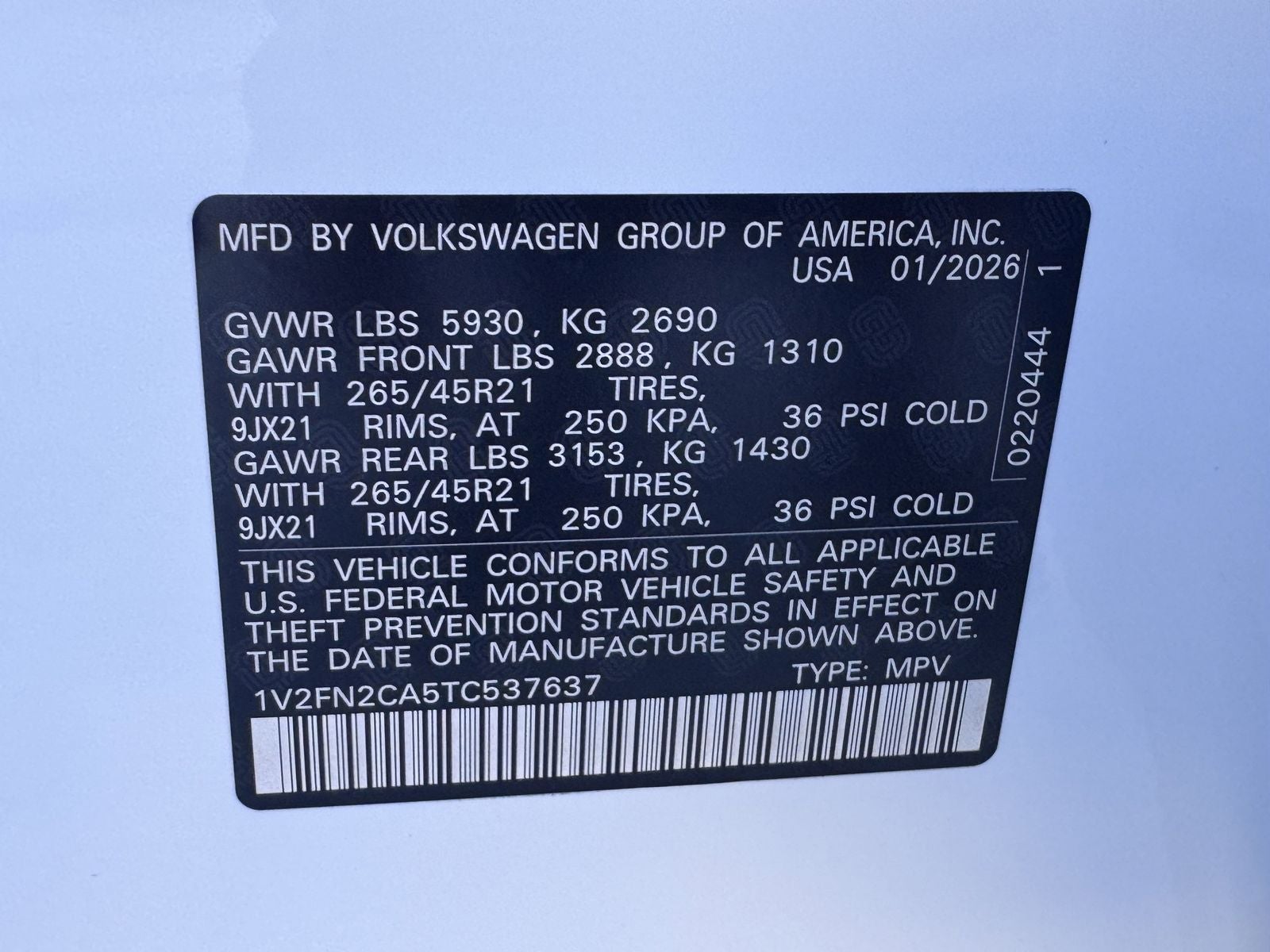 2026 Volkswagen Atlas 2.0T SEL Premium R-Line