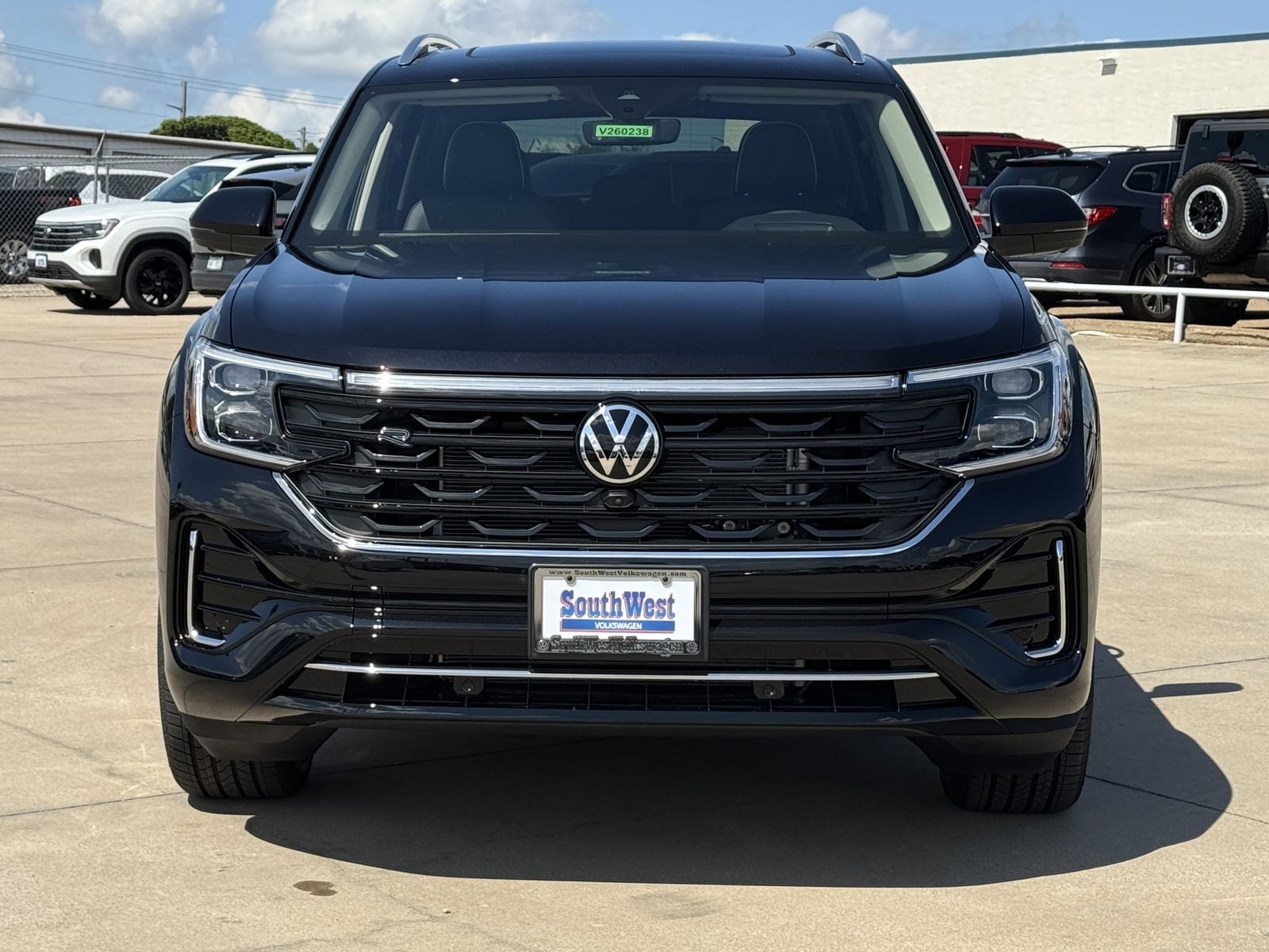 2026 Volkswagen Atlas 2.0T SEL Premium R-Line