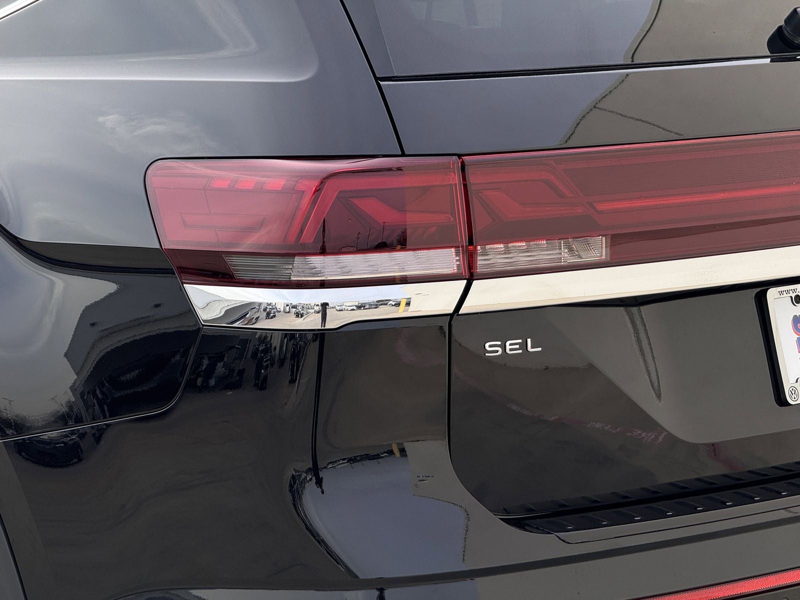 2026 Volkswagen Atlas 2.0T SEL Premium R-Line 4MOTION