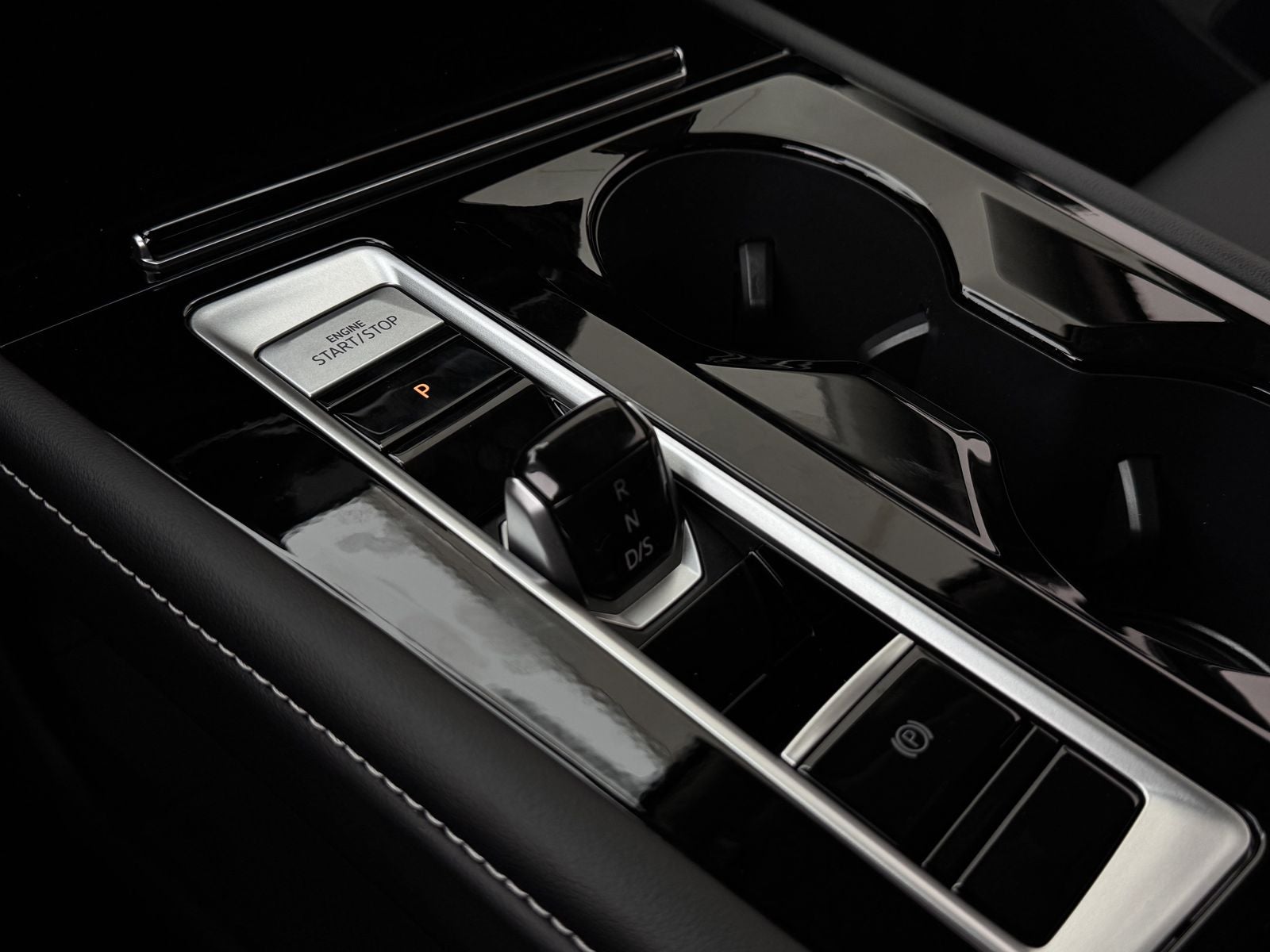 2026 Volkswagen Atlas 2.0T SEL Premium R-Line 4MOTION