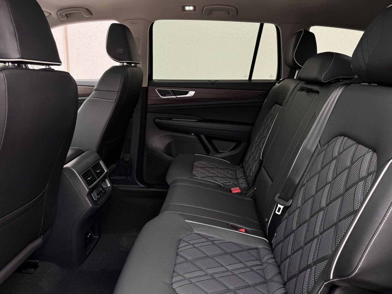 2026 Volkswagen Atlas 2.0T SEL Premium R-Line 4MOTION