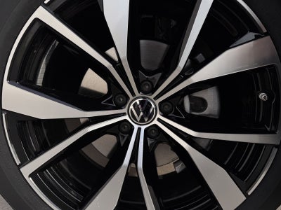 2026 Volkswagen Atlas 2.0T SEL Premium R-Line 4MOTION