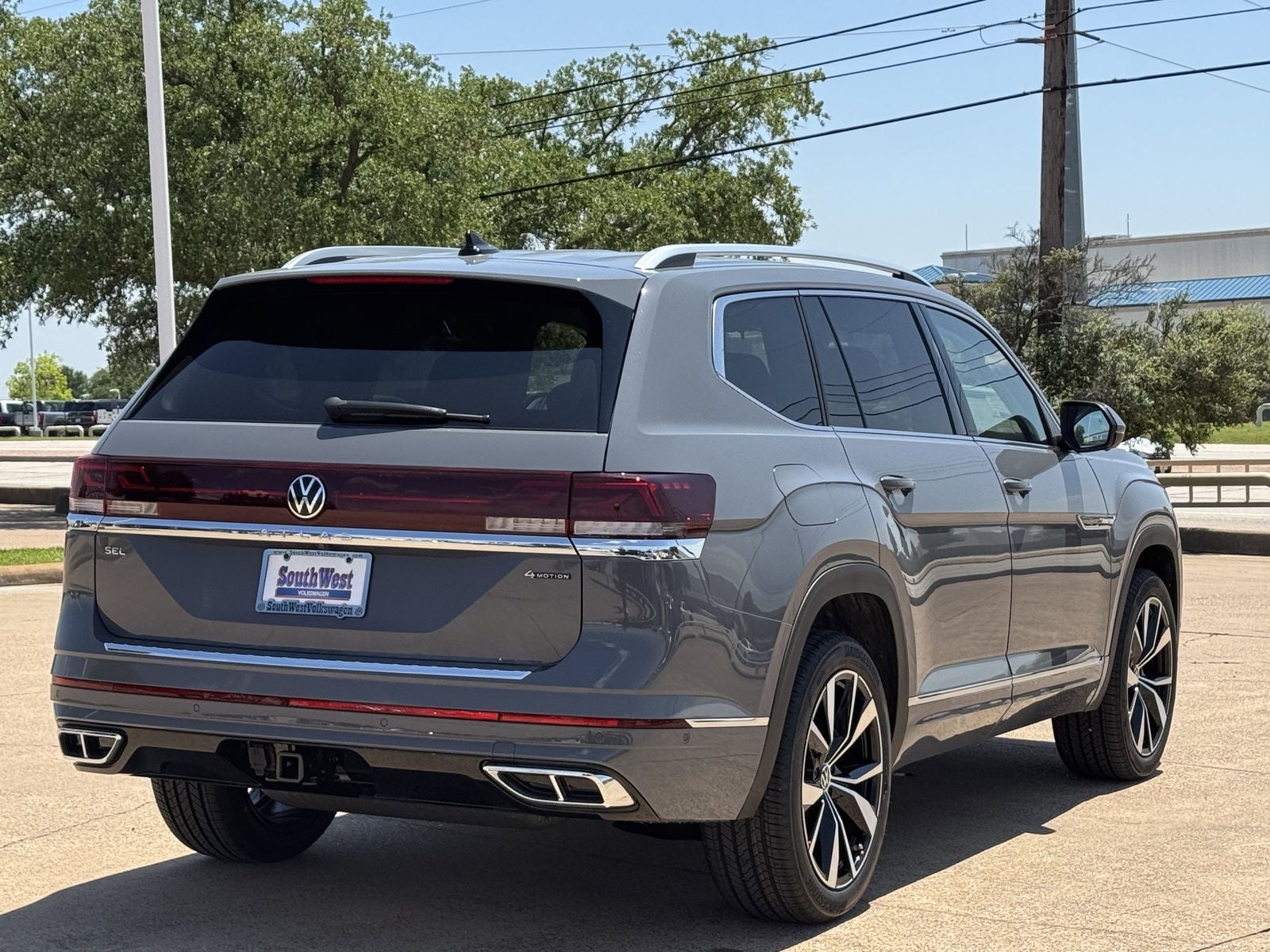 2026 Volkswagen Atlas 2.0T SEL Premium R-Line
