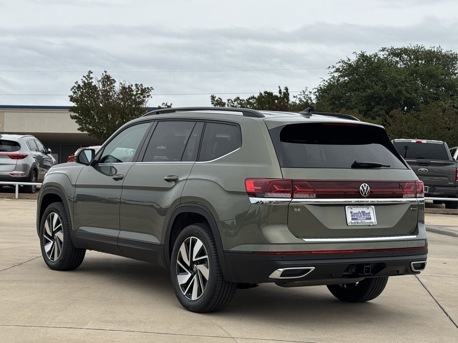 2026 Volkswagen Atlas 2.0T SE W/TECHNOLOGY
