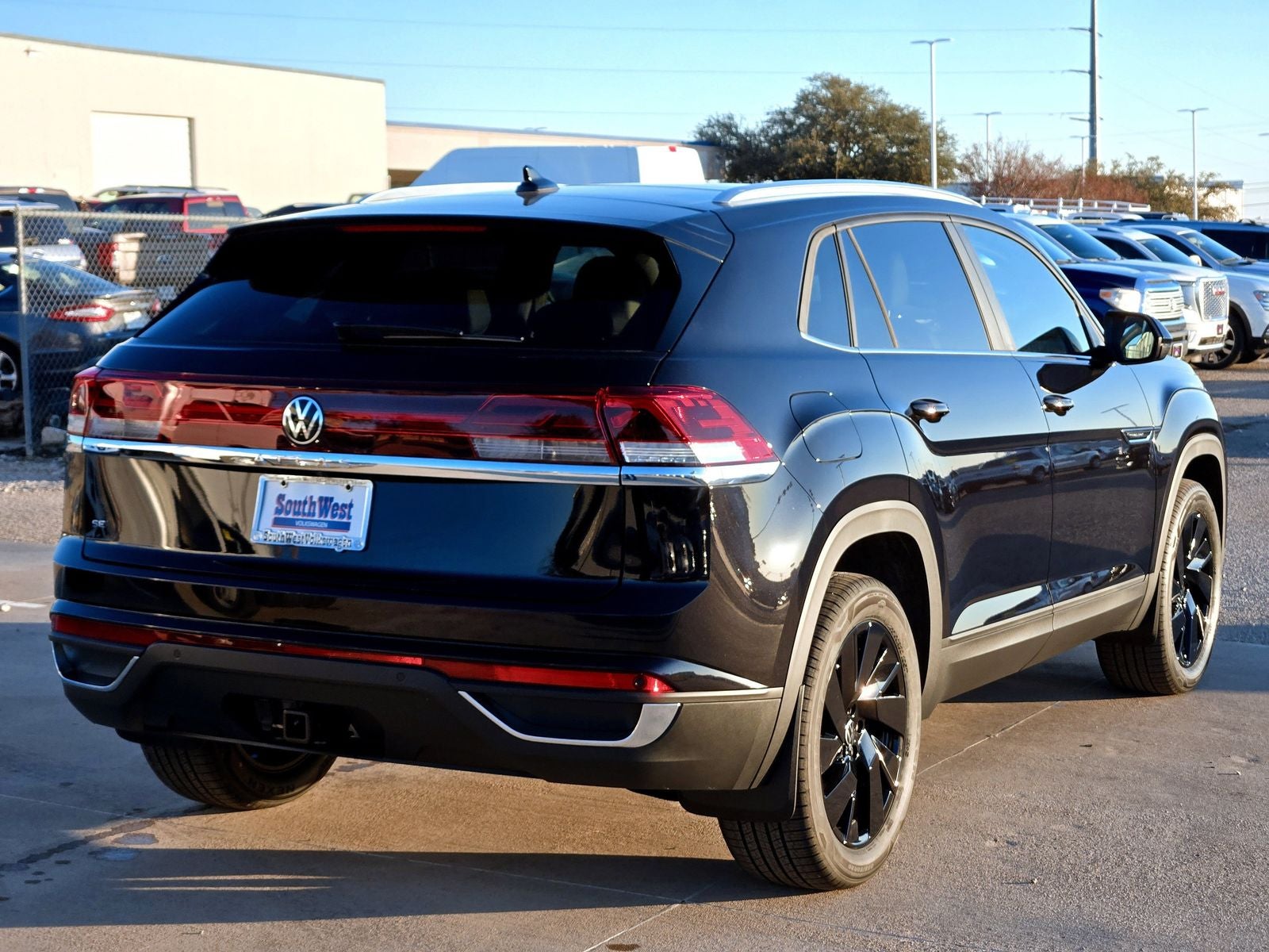 2026 Volkswagen Atlas Cross Sport 2.0T SE W/TECHNOLOGY