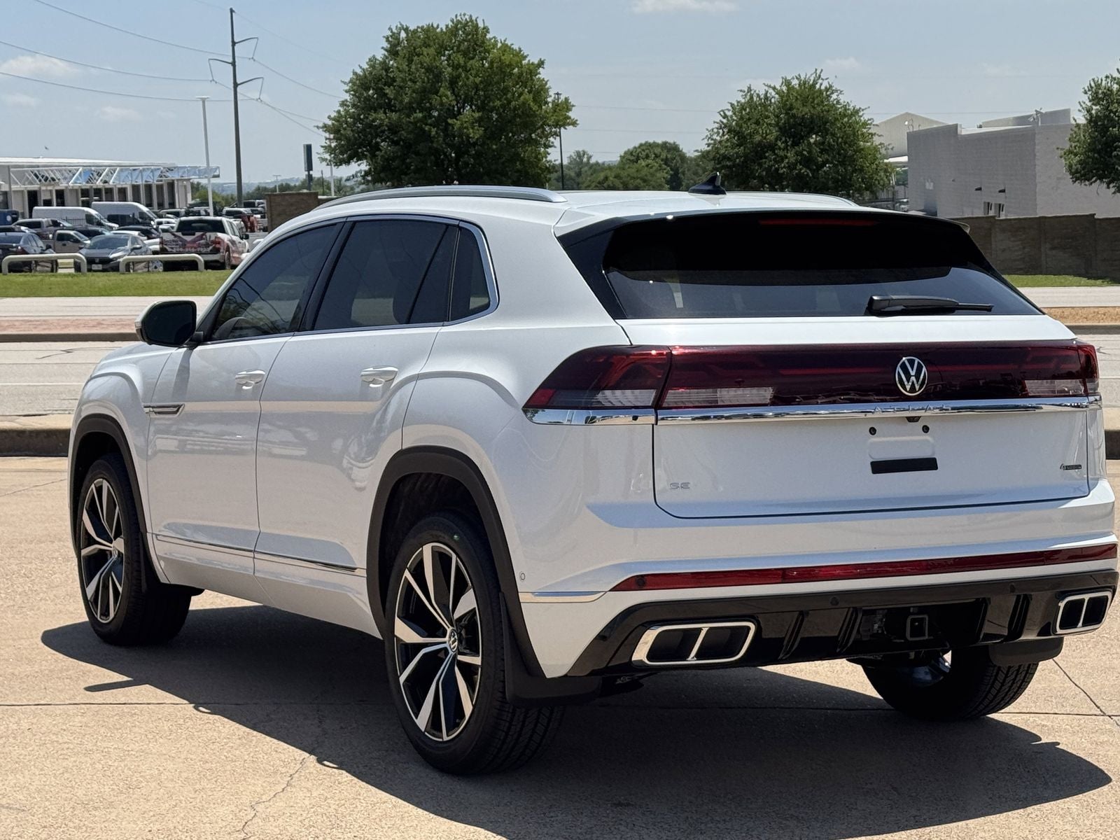 2026 Volkswagen Atlas Cross Sport 2.0T SE W/TECHNOLOGY