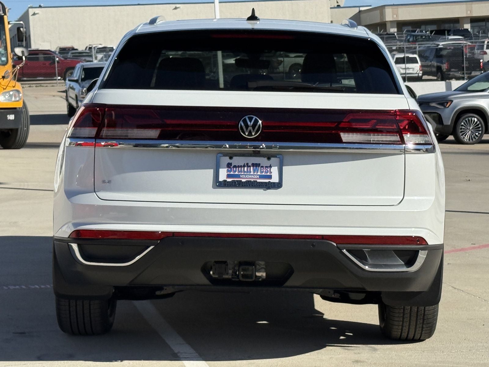 2026 Volkswagen Atlas Cross Sport 2.0T SE W/TECHNOLOGY