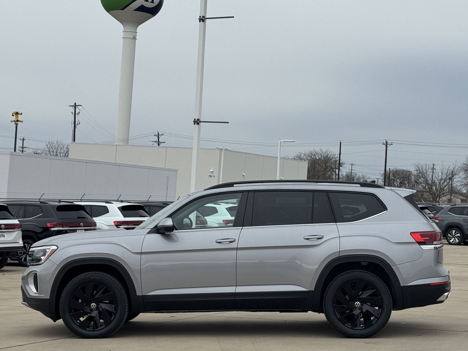 2026 Volkswagen Atlas 2.0T SE W/TECHNOLOGY