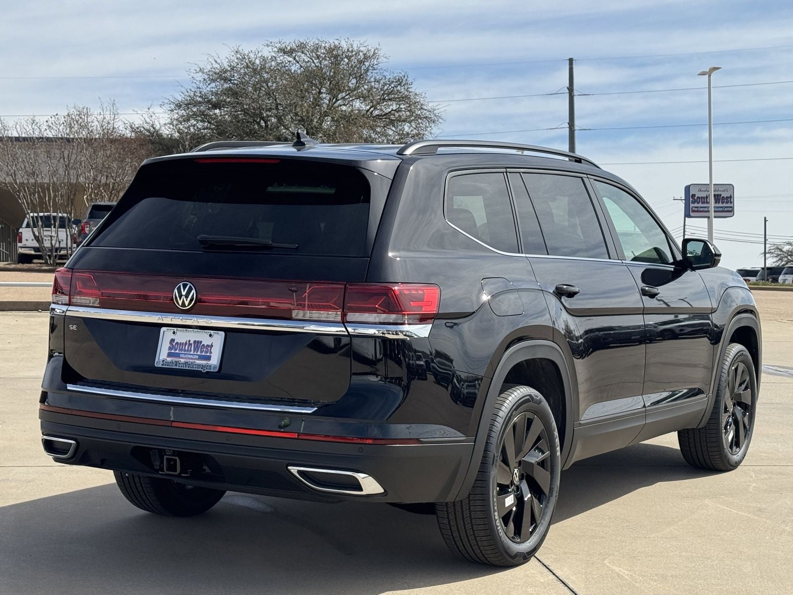 2026 Volkswagen Atlas 2.0T SE W/TECHNOLOGY