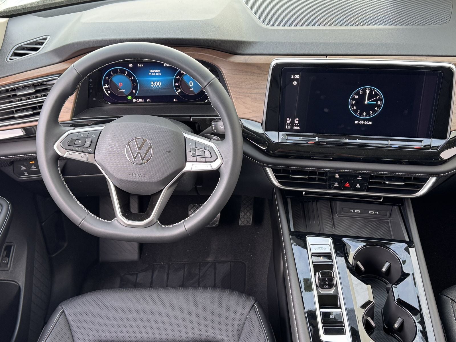 2026 Volkswagen Atlas 2.0T SE W/TECHNOLOGY