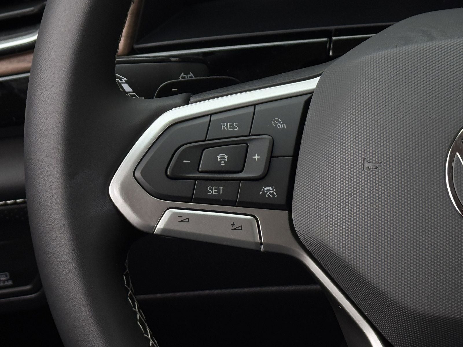 2026 Volkswagen Atlas SE W/ Tech FWD