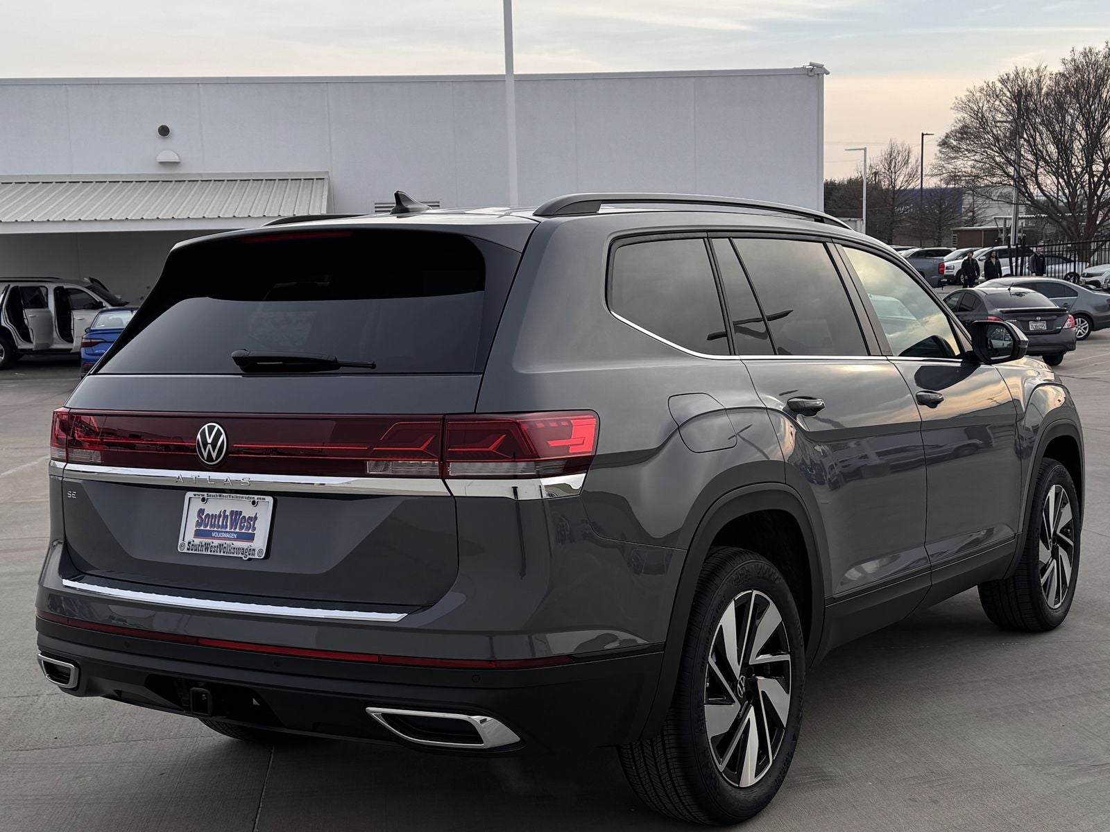 2026 Volkswagen Atlas SE W/ Tech FWD