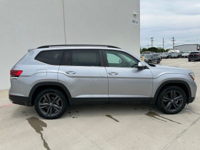 2022 Volkswagen Atlas 3.6L V6 SE w/Technology