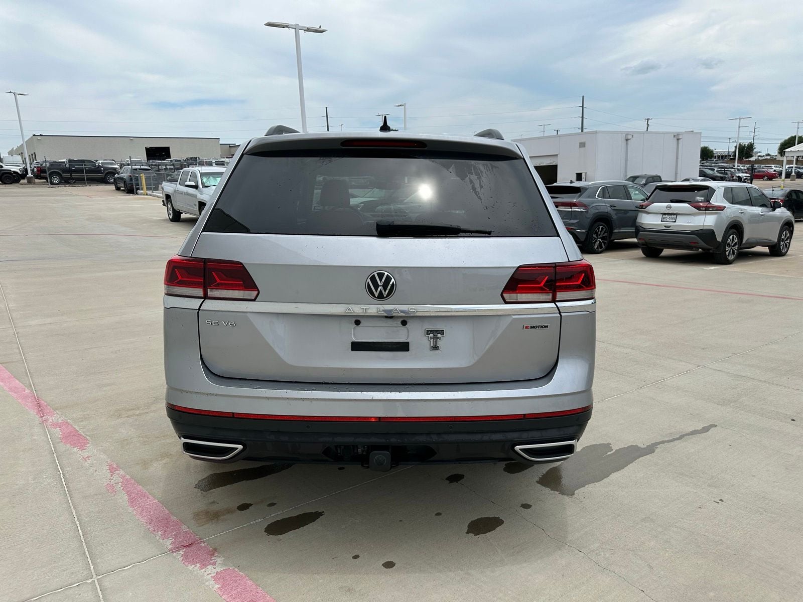 2022 Volkswagen Atlas 3.6L V6 SE w/Technology