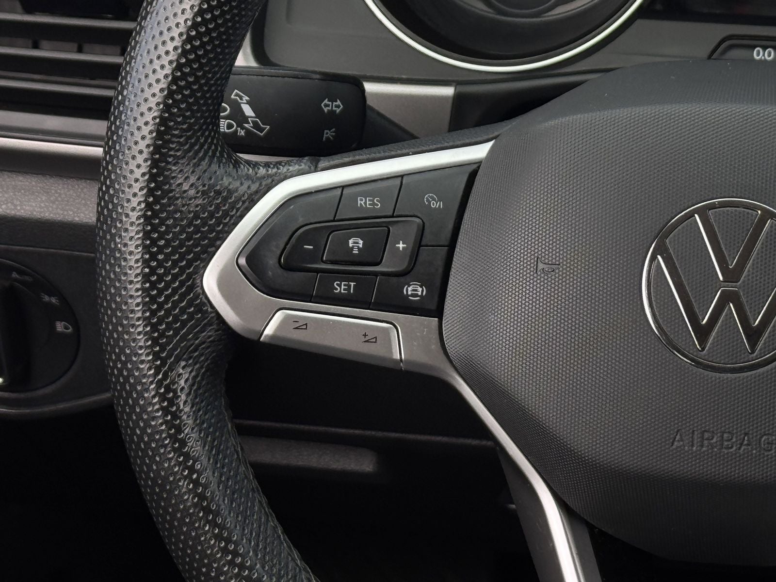 2021 Volkswagen Atlas 3.6L V6 SE w/Technology R-Line