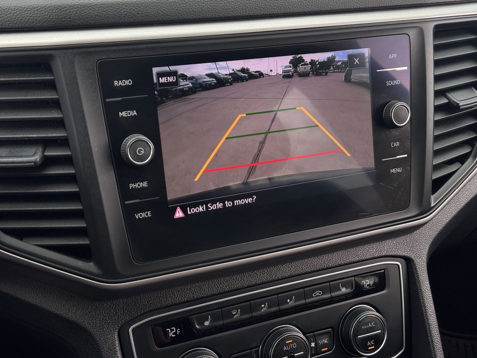 2021 Volkswagen Atlas 3.6L V6 SE w/Technology R-Line