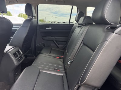 2021 Volkswagen Atlas 3.6L V6 SE w/Technology R-Line