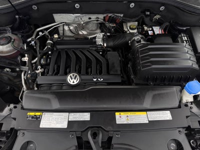 2021 Volkswagen Atlas 3.6L V6 SE w/Technology R-Line