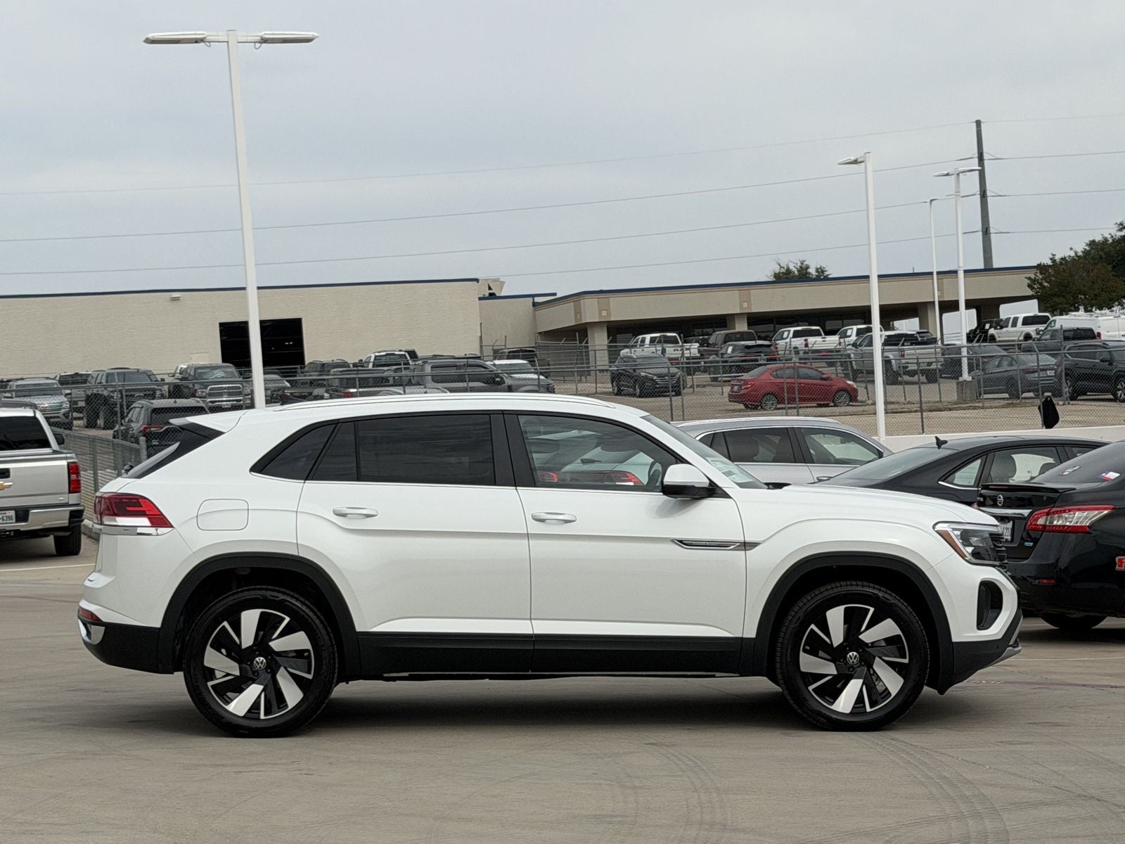 2026 Volkswagen Atlas Cross Sport 2.0T SE W/TECHNOLOGY