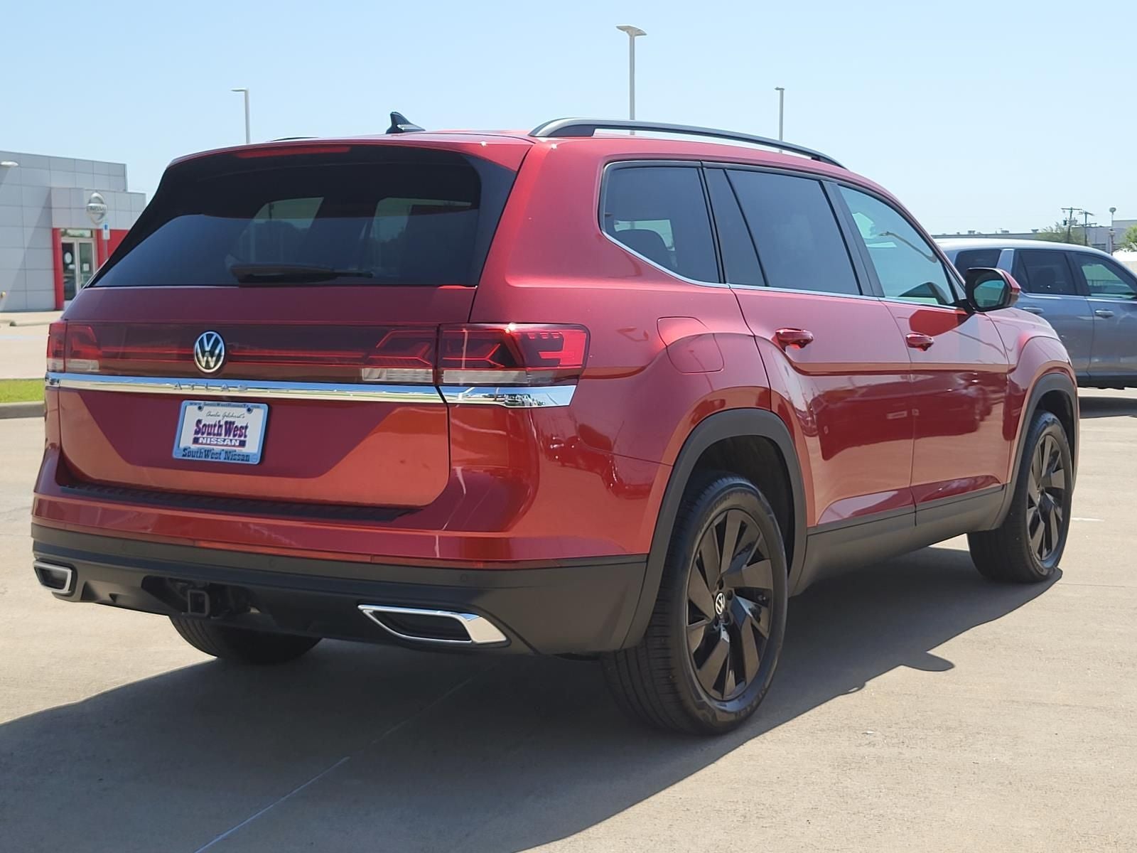 2024 Volkswagen Atlas 2.0T SE w/Technology