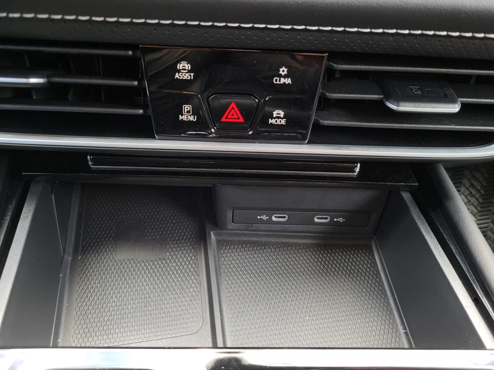 2024 Volkswagen Atlas SE w/Tech - Photo 28