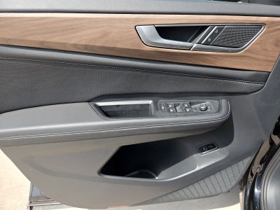 2024 Volkswagen Atlas 2.0T SE w/ Technology