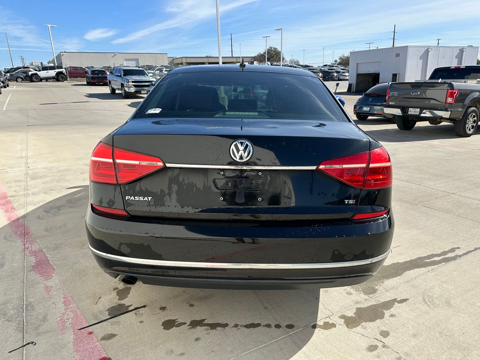 2016 Volkswagen Passat Base