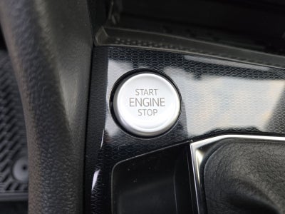 2026 Volkswagen Taos 1.5T SE Black