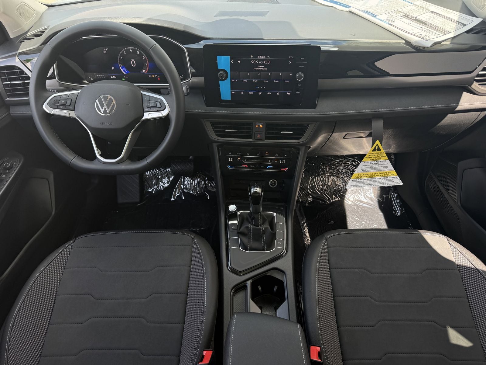 2026 Volkswagen Taos 1.5T SE Black